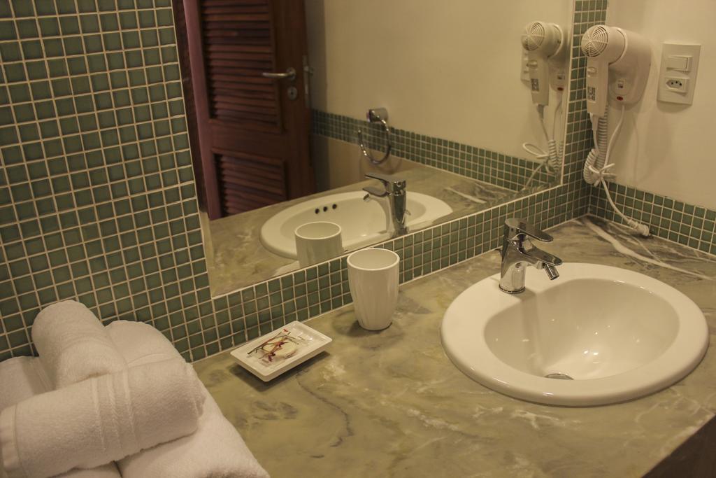 Hotel Cruz Do Pascoal Салвадор Номер фото