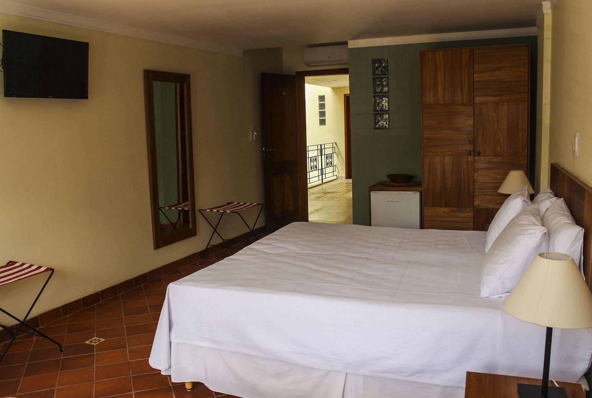 Hotel Cruz Do Pascoal Салвадор Екстер'єр фото